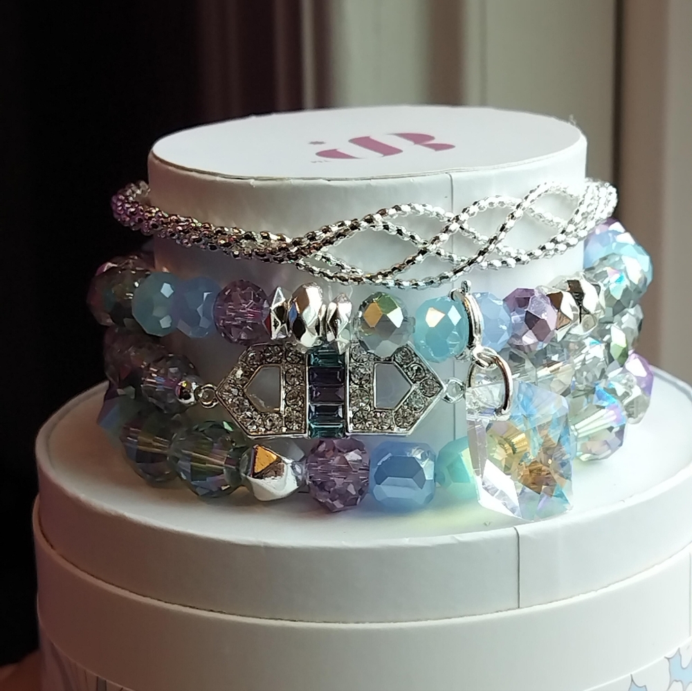 Bomb party spring stacks 2024 a moment's gaze silver plating